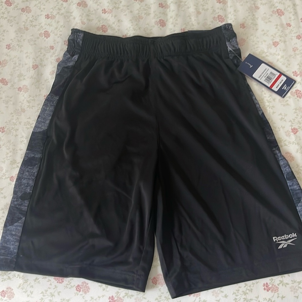 Reebok athletic short